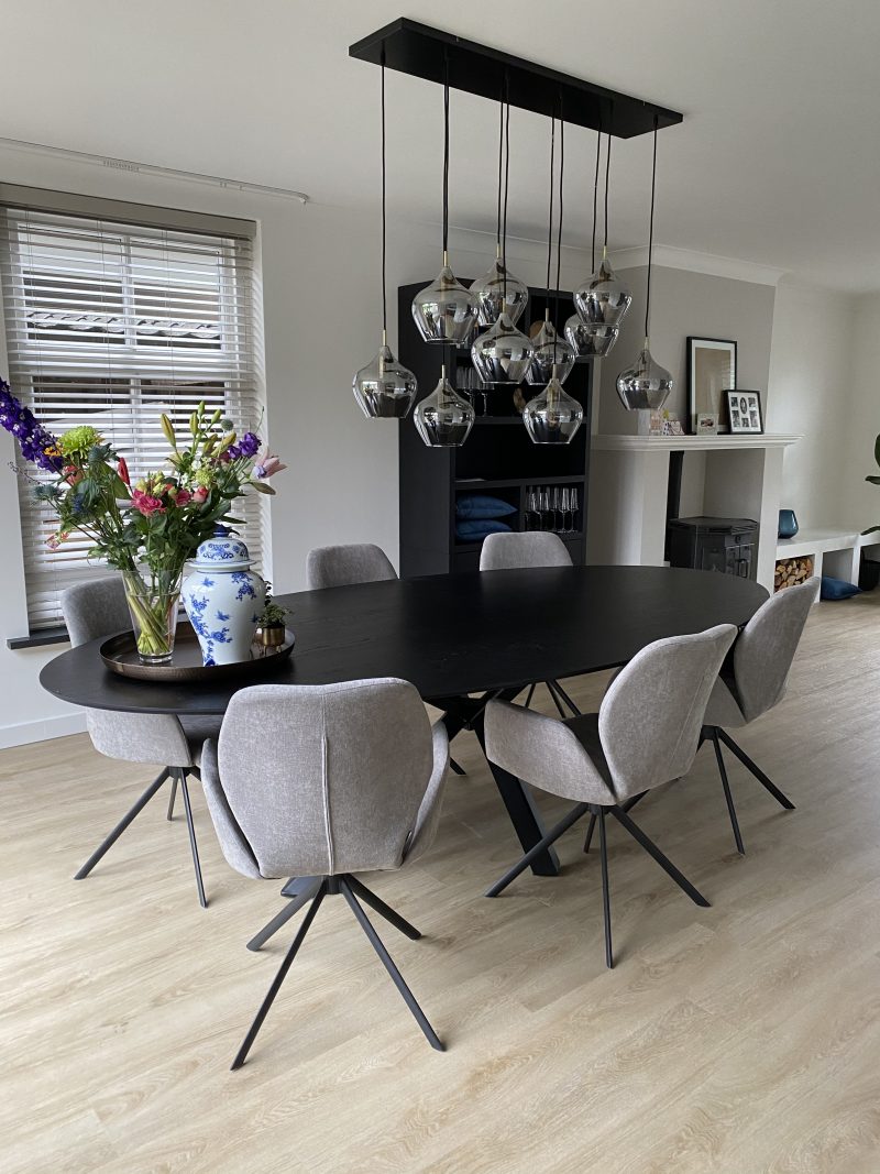 Bogard Natuurlijk eiken Tafel | Vulcano Black 4