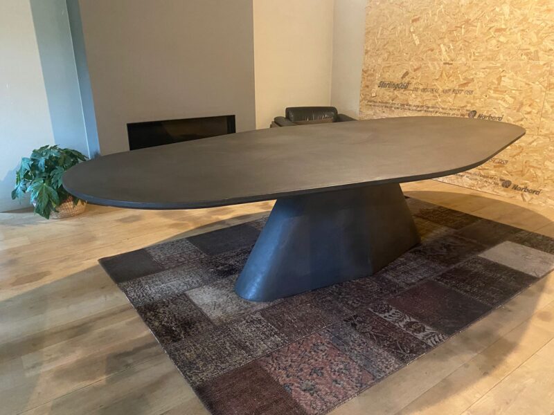 Fins-ovale beton tafel | Basalt 5