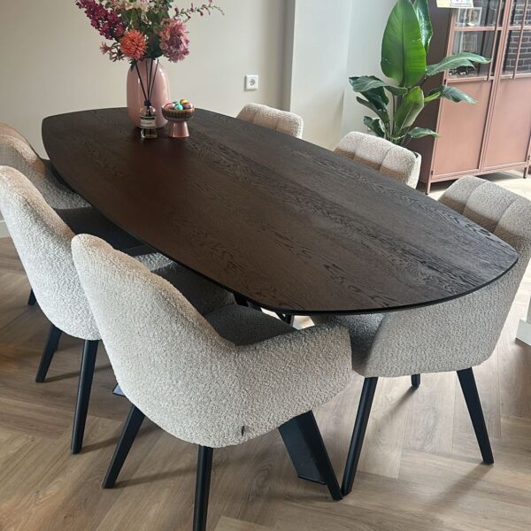 Bogard eettafel Scandinavisch 4